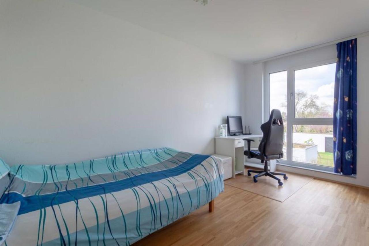 Privat Zimmer Richtung Messe 하노버 외부 사진